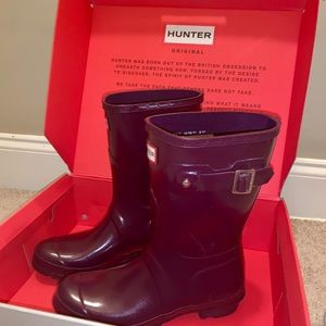 Hunter rain boots -Plum